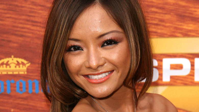 Tila Tequila sorridendo