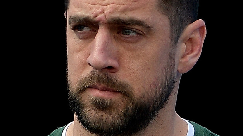 Aaron Rodgers sembra sconvolto