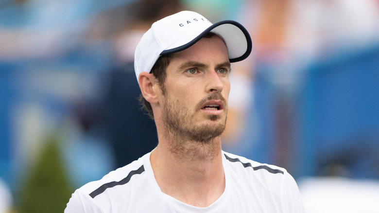 Andy Murray con un'espressione seria