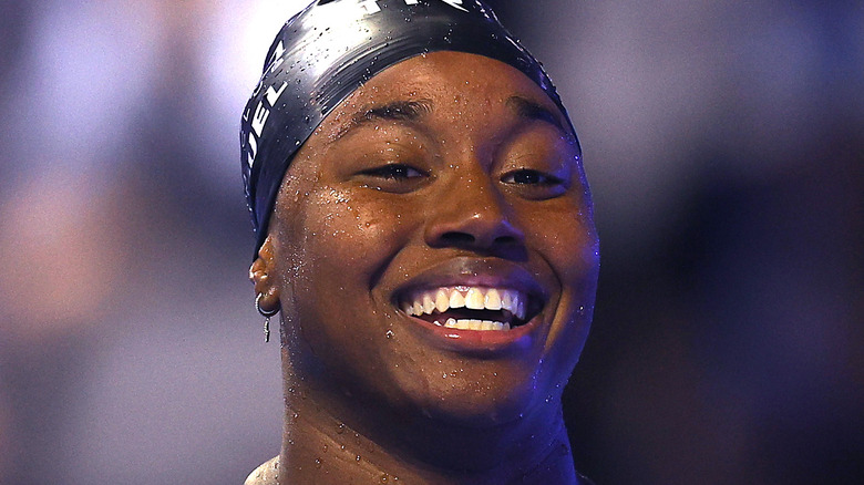 Simone Manuel sorridente