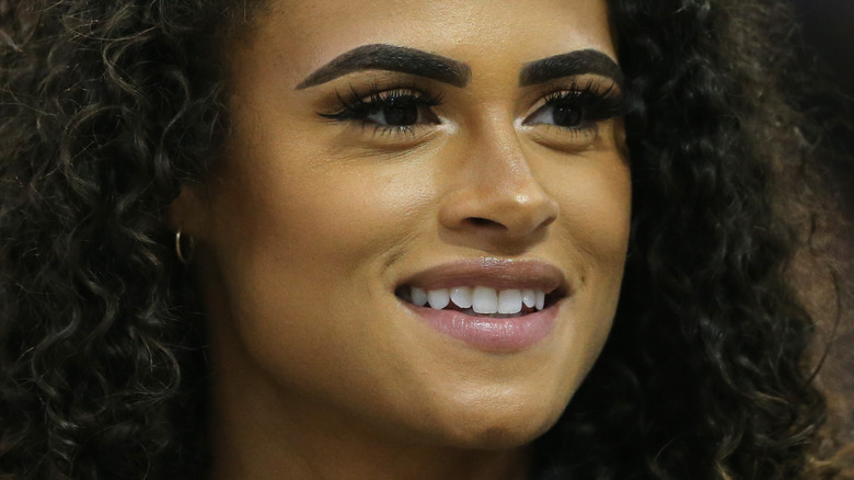 Sydney McLaughlin sorride all'evento 