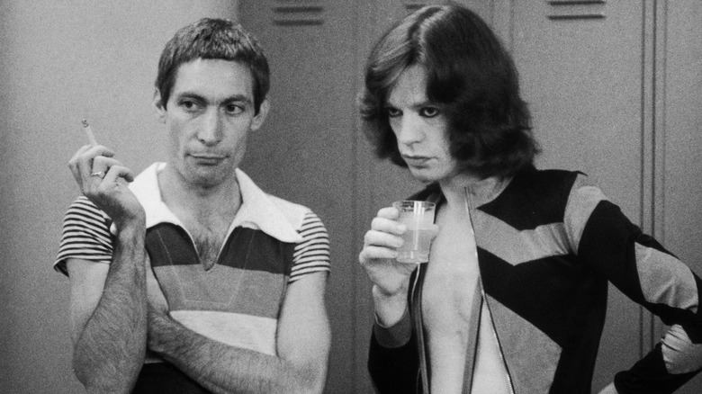 Charlie Watts e Mick Jagger nel 1975