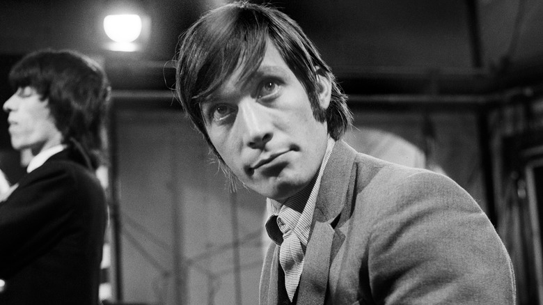 Charlie Watts sembra nervoso nel 1965