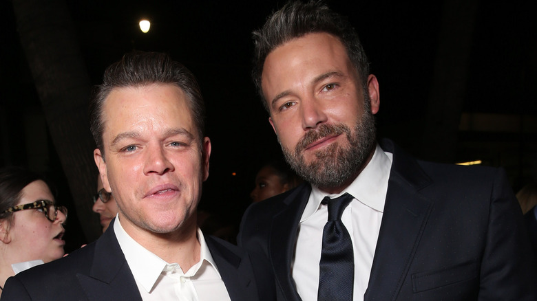 Matt Damon Ben Affleck sorride