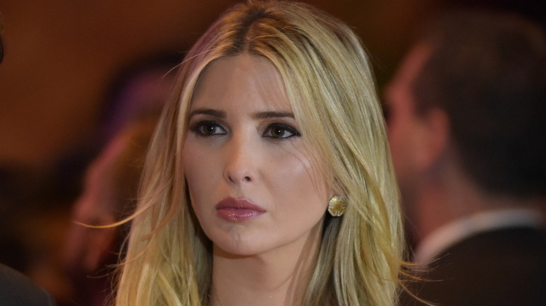 Ivanka Trump accigliata