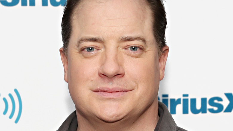 Brendan fraser sorride