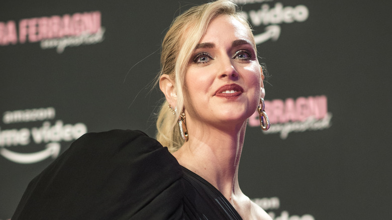 Chiara Ferragni sorride ad un evento