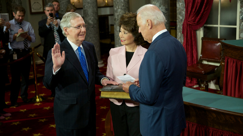 Mitch McConnell, Joe Biden giuramento