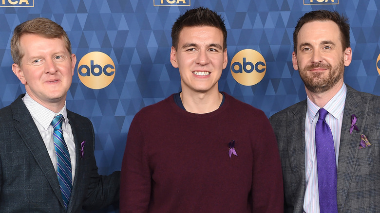 Ken Jennings, James Holzhauer, Brad Rutter in posa