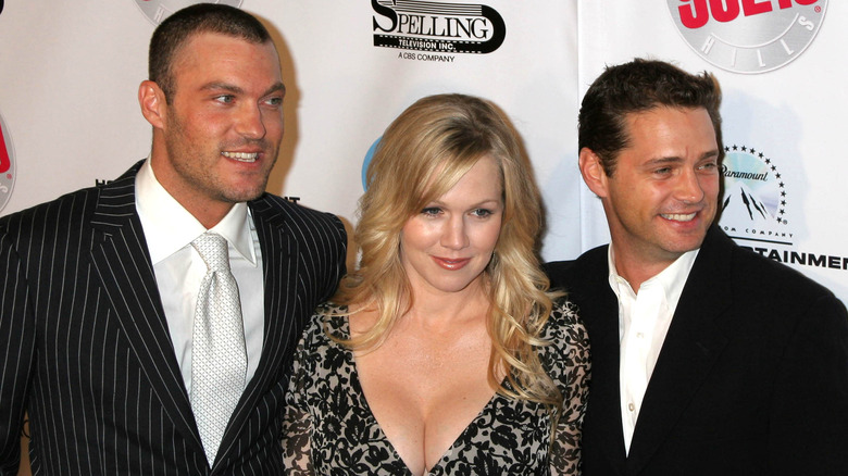 Brian Austin Green in posa con Jennie Garth e Jason Priestley