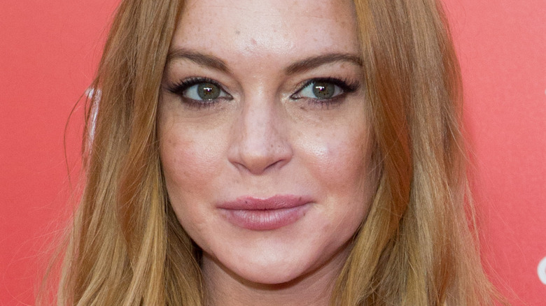 Lindsay Lohan sorride