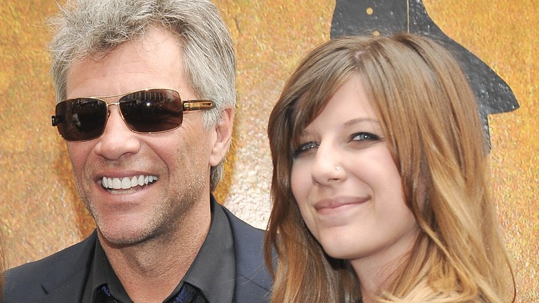 Jon Bon Jovi e Stephanie Rose in posa