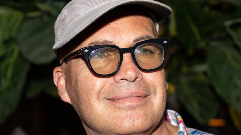 Billy Zane in posa per le telecamere