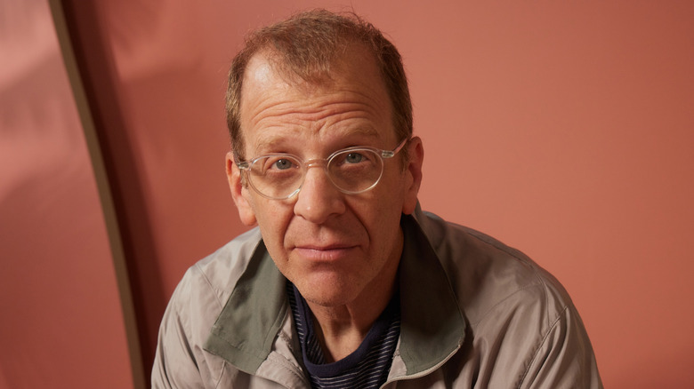 Paul Lieberstein in posa