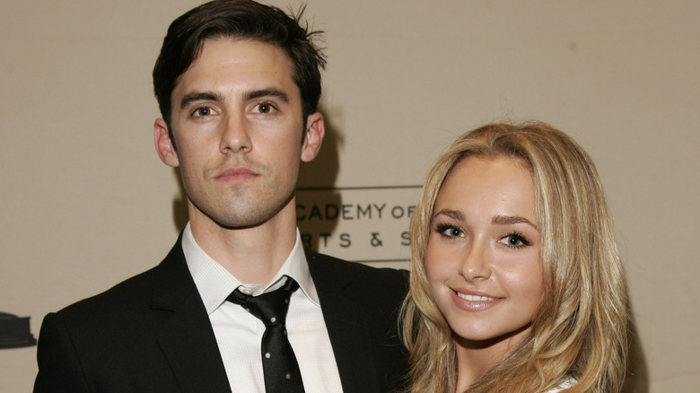 Hayden Panettiere e Milo Ventimiglia sorridono