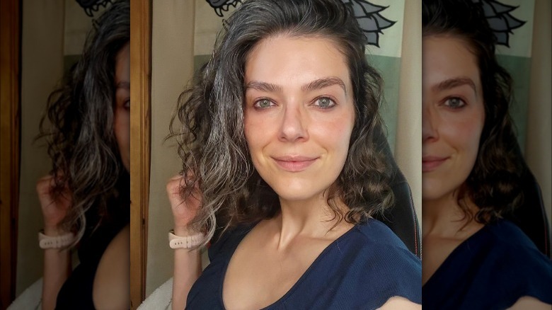 Selfie naturale di Adrianne Curry-Rhode