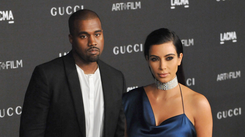 Kim Kardashian e Kanye West posano insieme