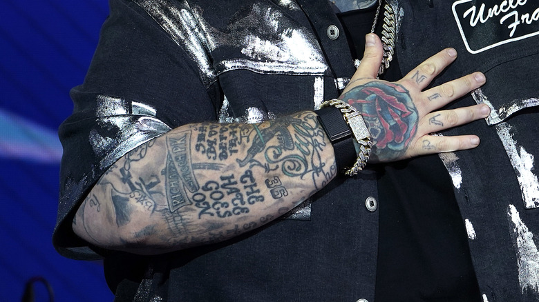 I tatuaggi sul braccio di Jelly Roll