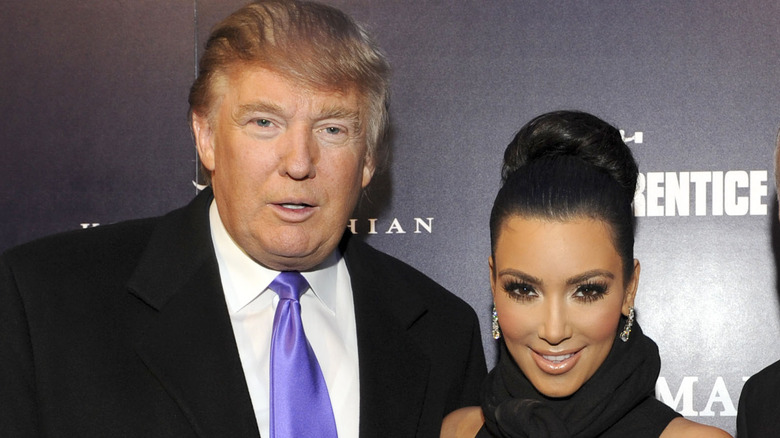 Donald Trump e Kim Kardashian in posa