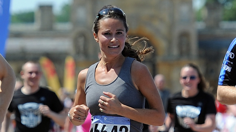 Pippa Middleton corre nella maratona
