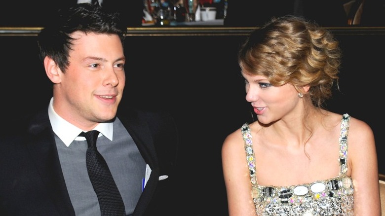 Cory Monteith e Taylor Swift ridono