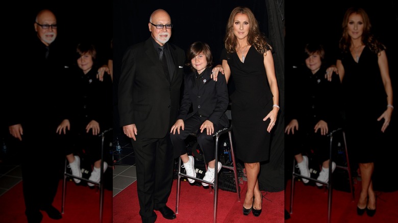 René Angélil, René-Charles Angélil e Celine Dion in posa