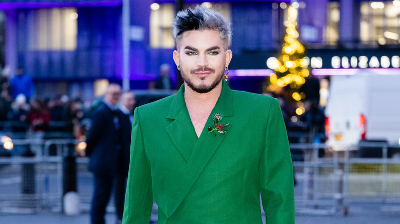 Blazer verde Adam Lambert