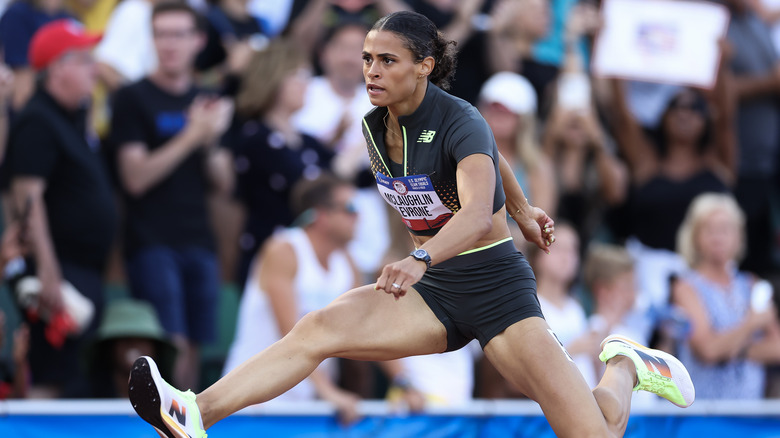 Sydney McLaughlin-Levrone corre a ostacoli