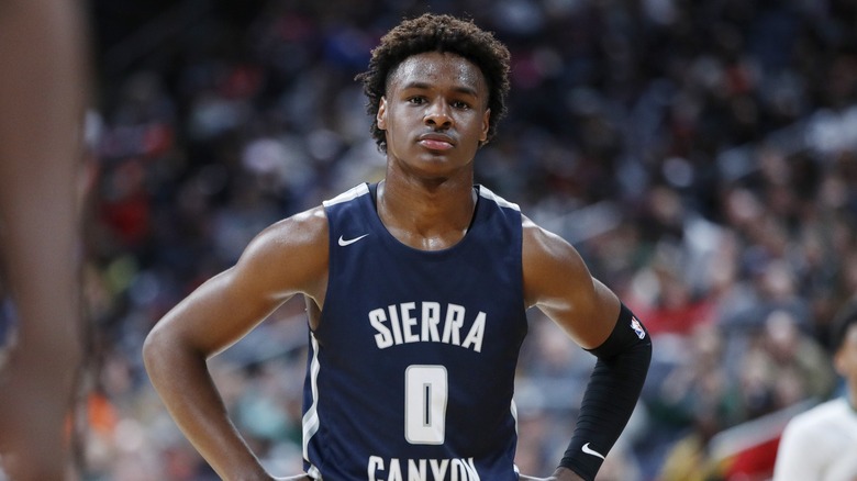 Bronny James con la maglia della Sierra Canyon