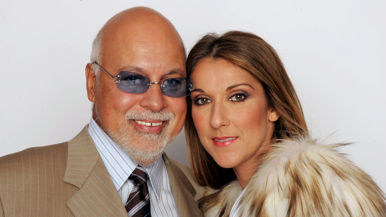 Celine Dion e Rene Angelil posano