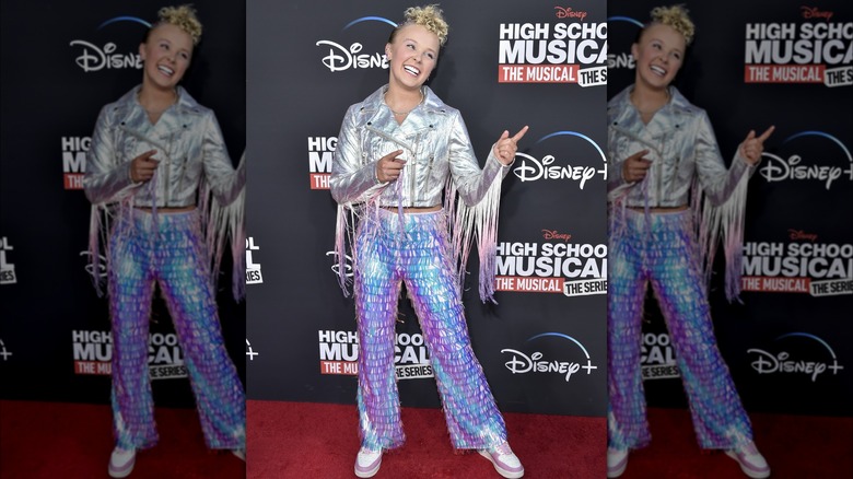 JoJo Siwa giacca argentata pantaloni iridescenti