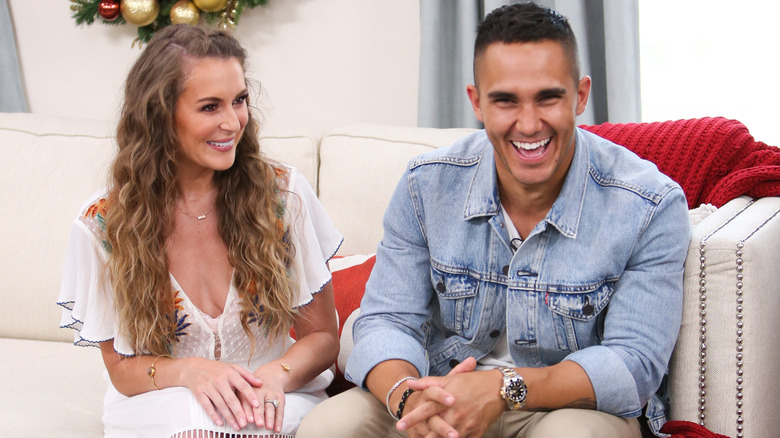 Alexa e Carlos PenaVega ridono