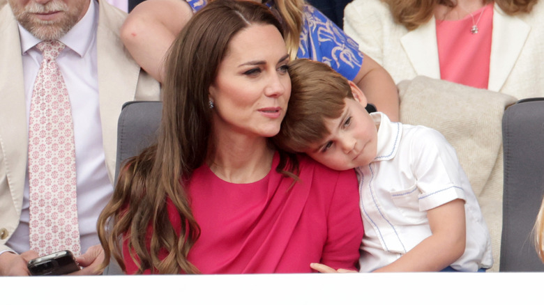 Kate Middleton e il principe Louis a un evento sportivo