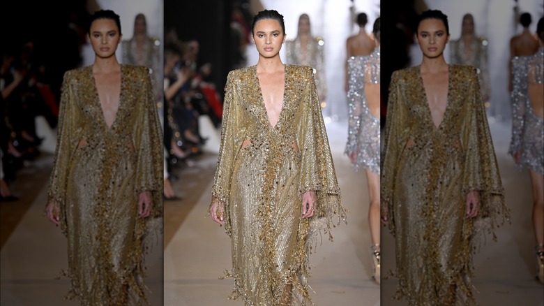 Abito in paillettes dorate Zuhair Murad