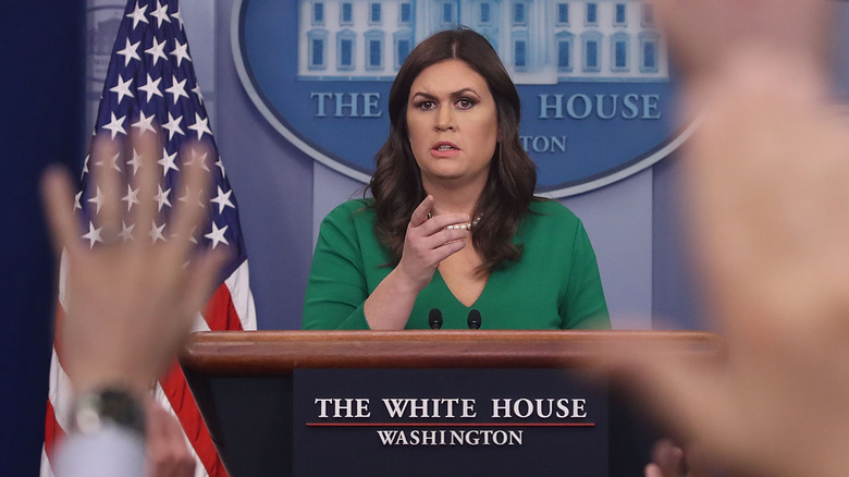 Sarah Huckabee Sanders vestito verde