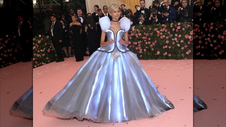 Zendaya ha incontrato il gala 2019 Cenerentola