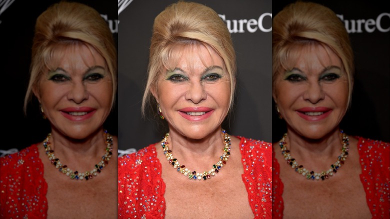 Ivana Trump indossa un ombretto verde