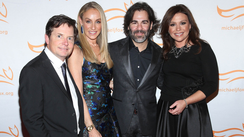 Michael J. Fox, Tracy Pollan, John Cusimano e Rachael Ray a un evento