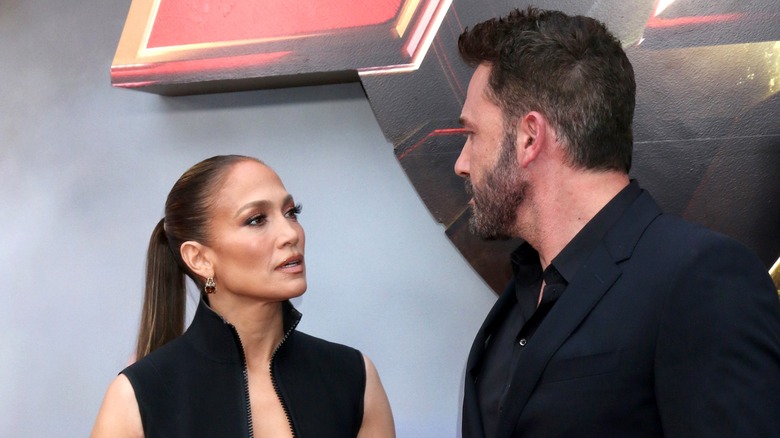 Jennifer Lopez e Ben Affleck tesi