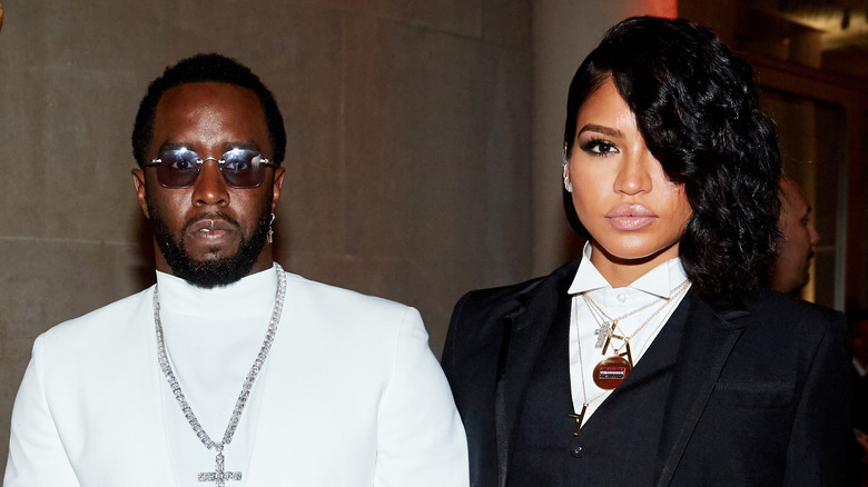 Sean Combs e Cassie Ventura in posa