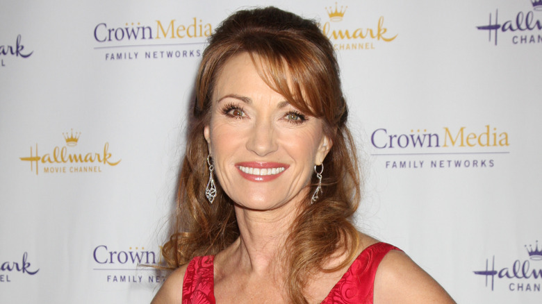 Jane Seymour sorride