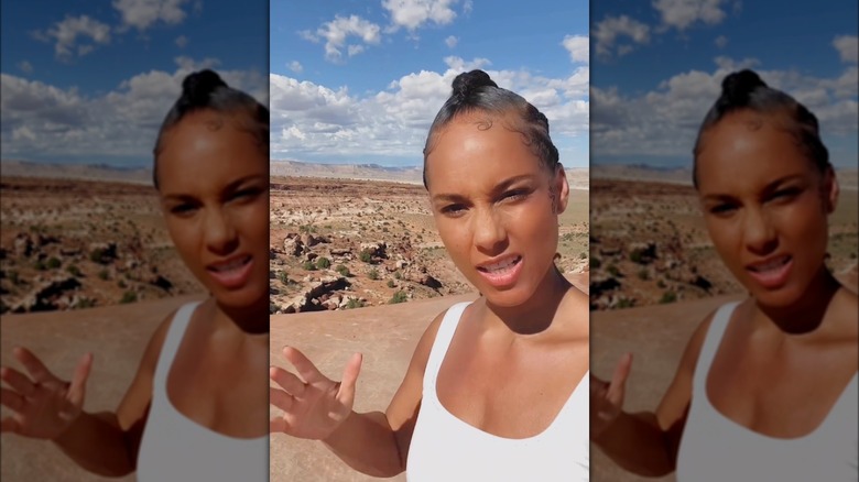 Alicia Keys nel video sui social media