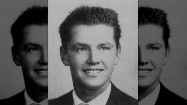 Foto dell'annuario del liceo di Jack Nicholson