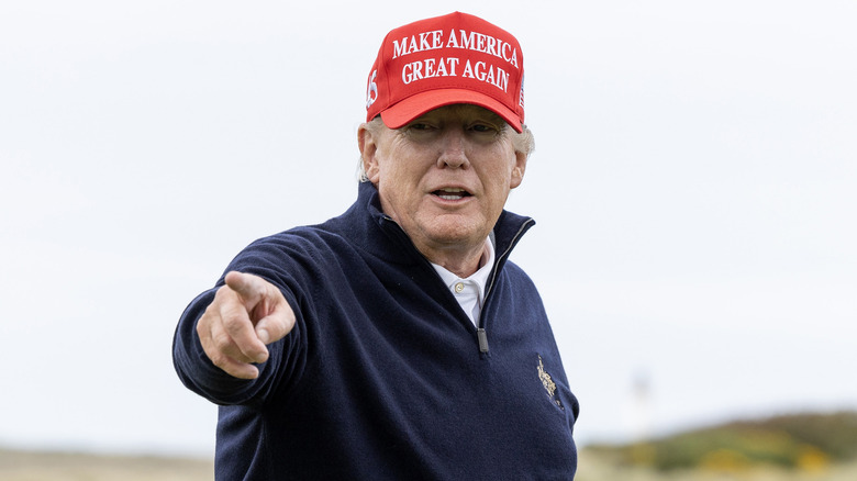 Cappello rosso MAGA di Donald Trump