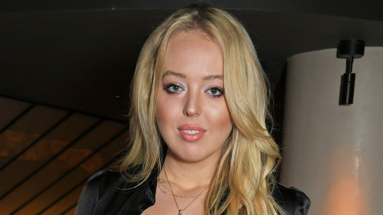 Tiffany Trump sorride