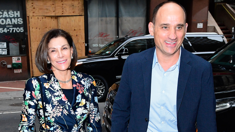 Hilary Farr con David Visentin