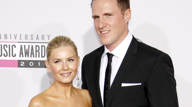 Dion Phaneuf ed Elisha Cuthbert, sorridenti