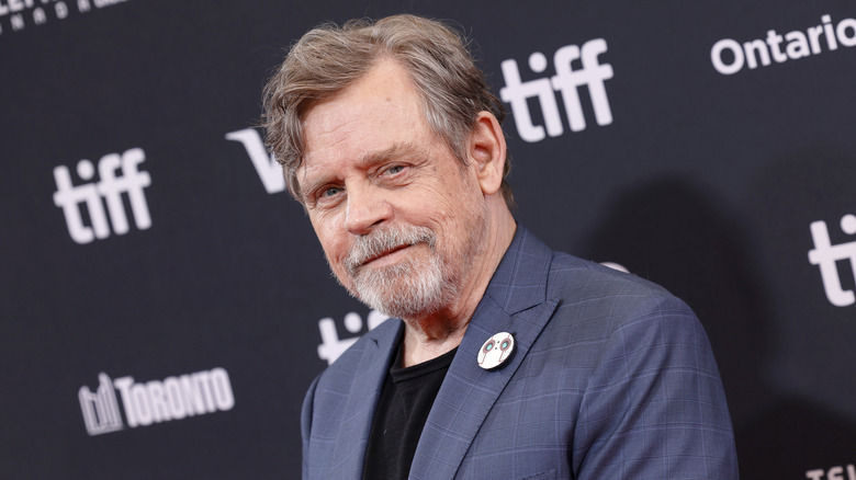 Mark Hamill sorride