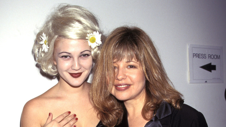 Drew Barrymore adolescente e mamma Jaid Barrymore