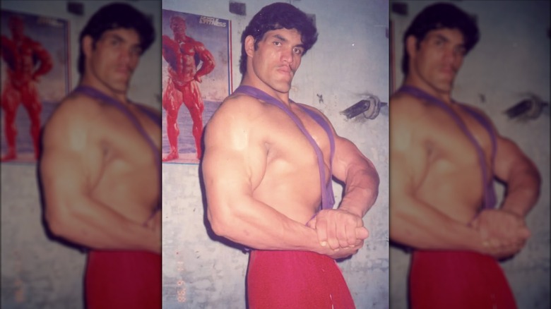 Il Grande Khali in posa